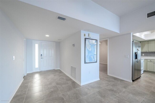 Building Photo - 101 N Marion Ct