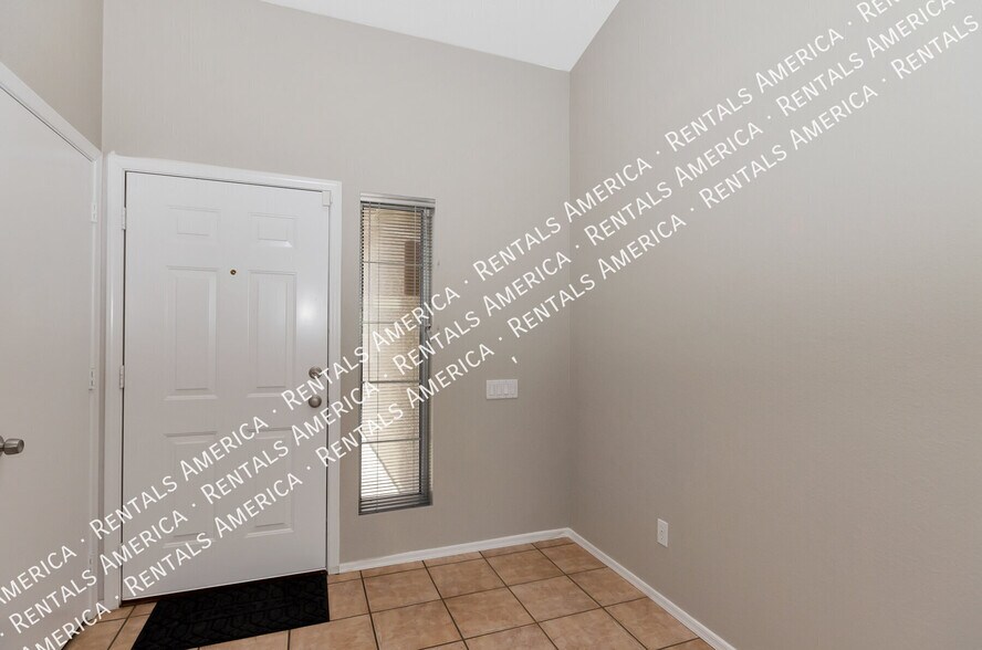 Building Photo - 9971 E Paseo San Bernardo