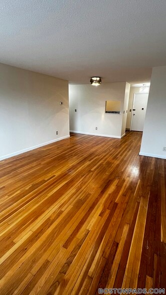 Building Photo - 66 Homer Ave