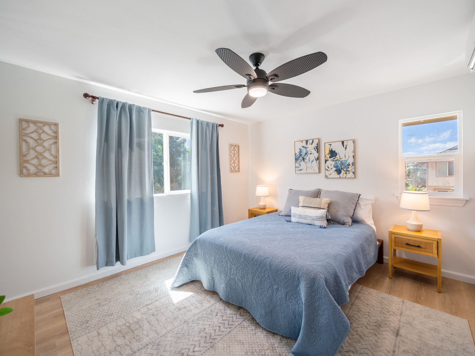 Building Photo - 1020 Kakala St