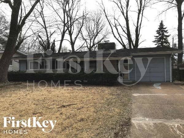 Primary Photo - 2410 Brook Dr