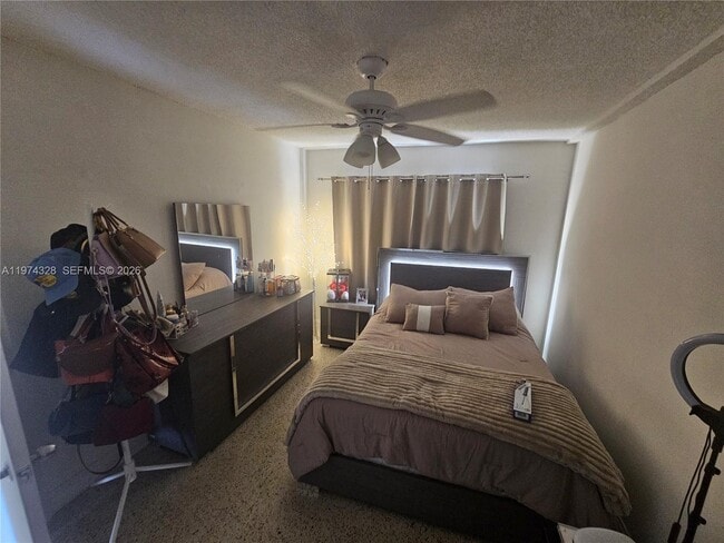 Building Photo - 1241 NW 6th St