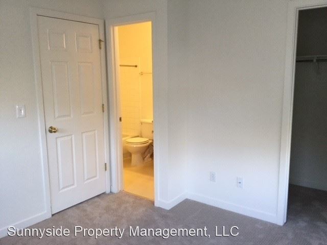 Building Photo - 3 br, 3.5 bath House - 4692 17th Street