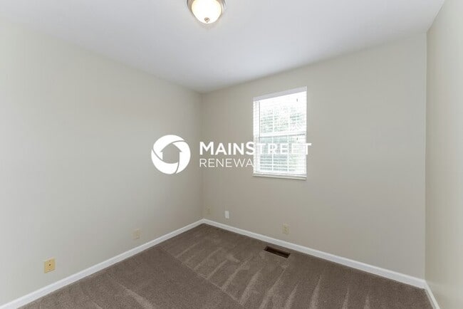 Building Photo - 3 Bedroom Pet-Friendly Home in Millersvill...
