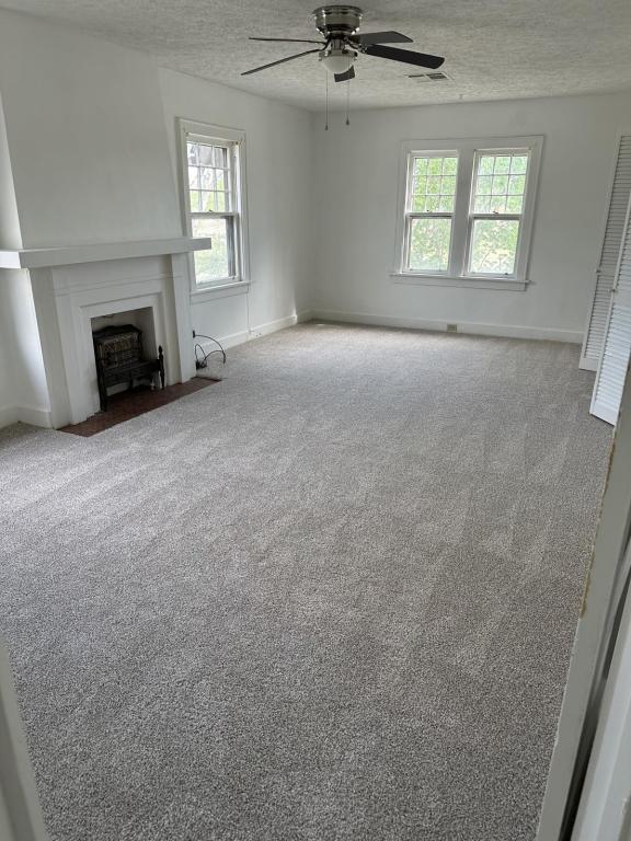 Building Photo - 1618 W Pine St