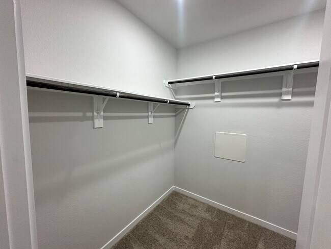 Building Photo - Brand New Modern 3-Bedroom Home with Upgra...