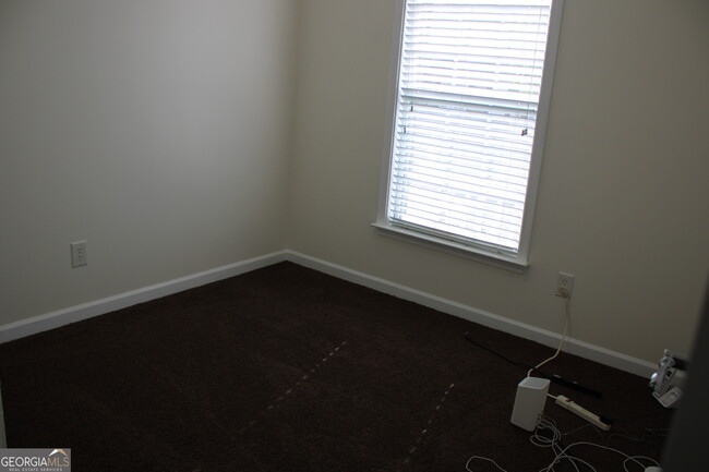 Building Photo - 2756 Deerwood Ln