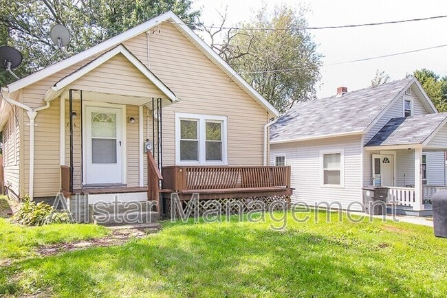 Building Photo - 736 Bettes Ave