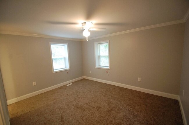 Building Photo - 1940 Nelson Mill Rd