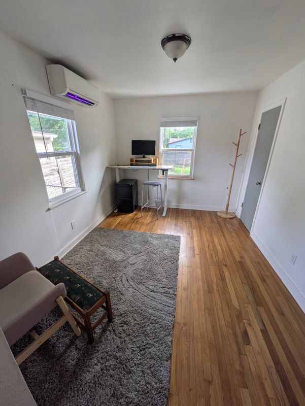 Building Photo - 4703 Oak Cliff Dr