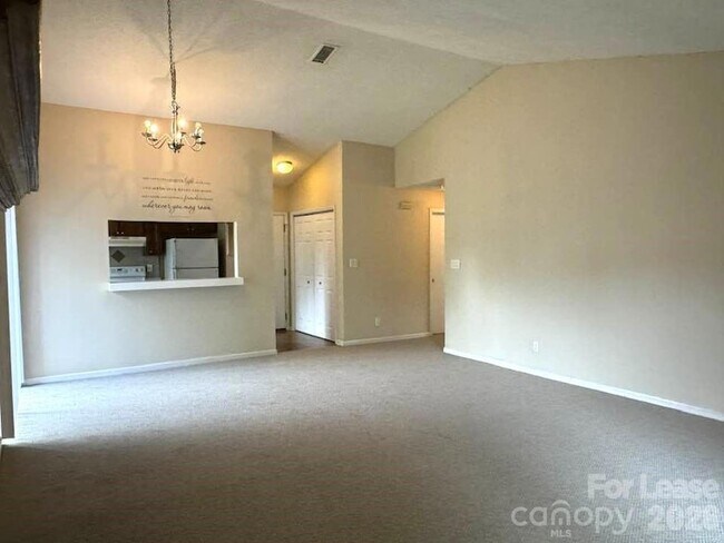 Building Photo - 722 Mallard Head Pl