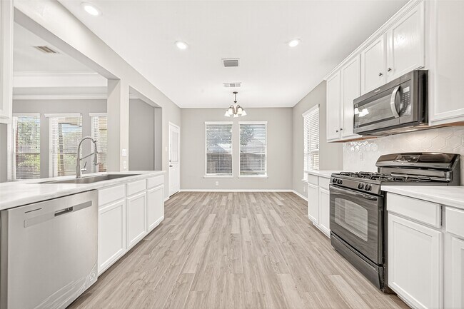 Building Photo - 1903 Amber Trail Ln