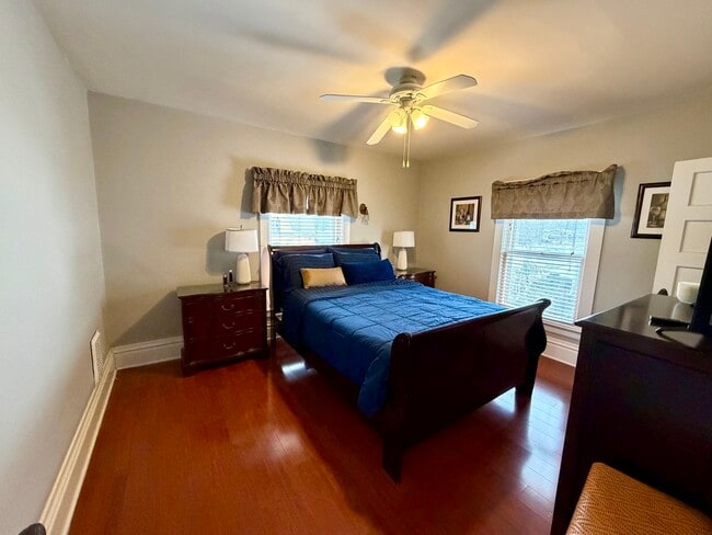 Building Photo - 500 Barrett St