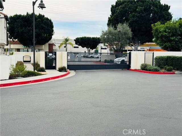 Building Photo - 2626 Glamis Ct