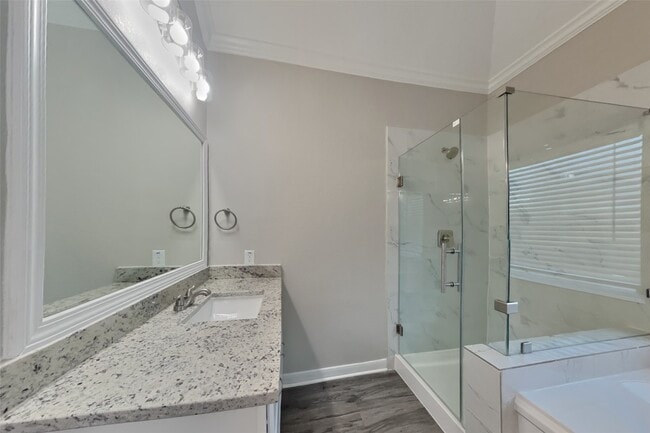 Building Photo - 20685 Oakhurst Meadows Dr