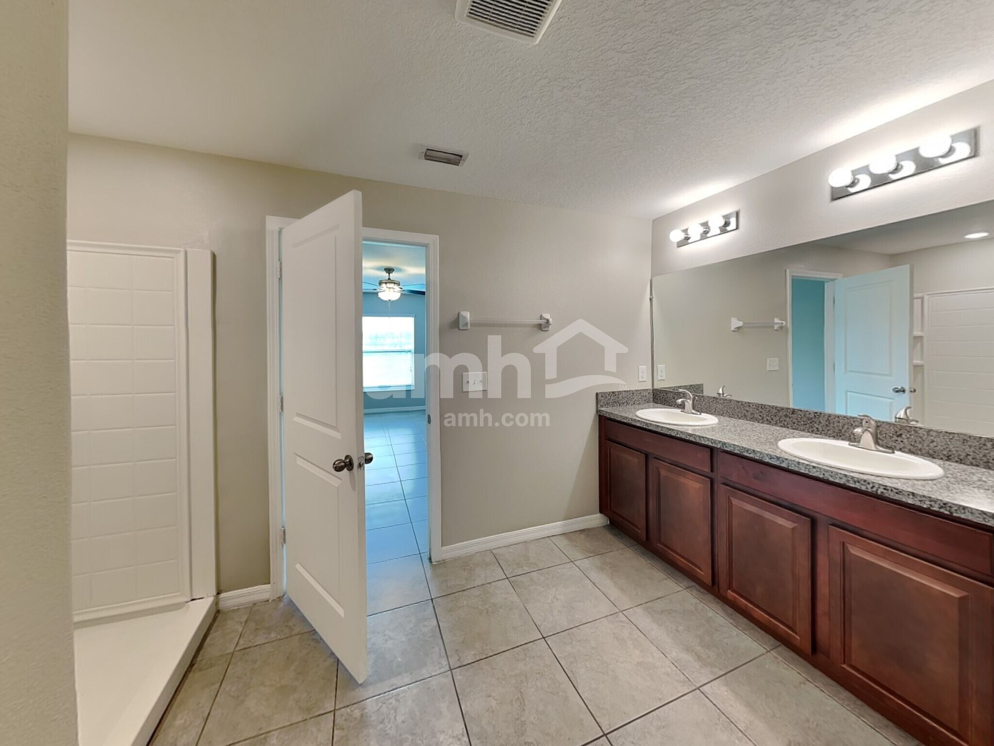 Building Photo - 1629 Climbing Dayflower Dr