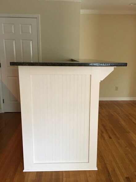 Bead board wainscoting - 2925 10th Ct S