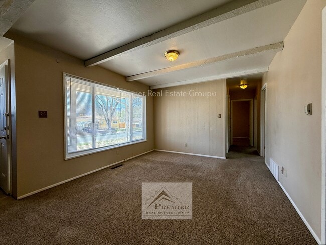 Building Photo - 1205 Hallam Ave