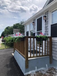 Building Photo - 108 Ormerod Ave