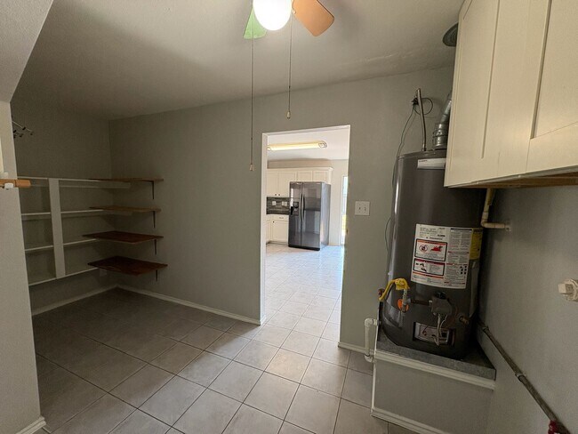 Building Photo - 7810 Maverick Trace Ln