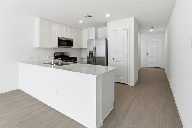 Building Photo - 19747 US-59