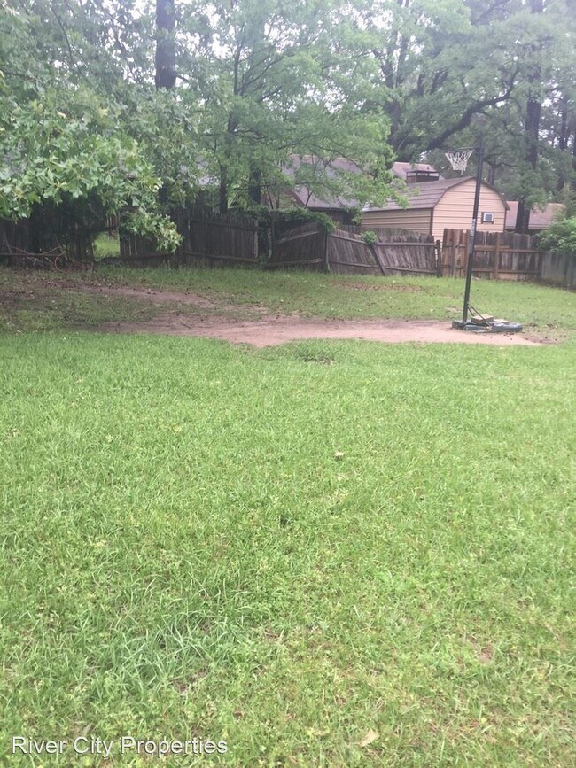 Building Photo - 3 br, 2 bath House - 4429 HERMOSA