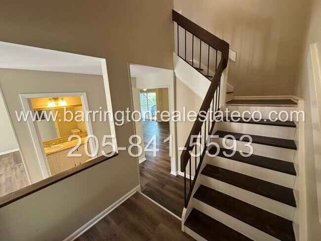 Building Photo - Vestavia