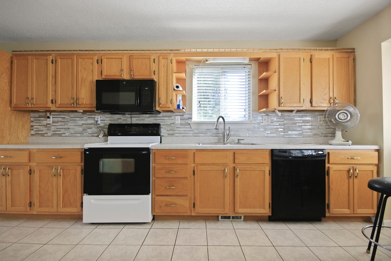 Building Photo - 711 E Brick St