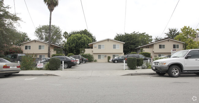 Primary Photo - Whipple Apartments