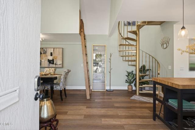 Building Photo - 5350 Driftwood St