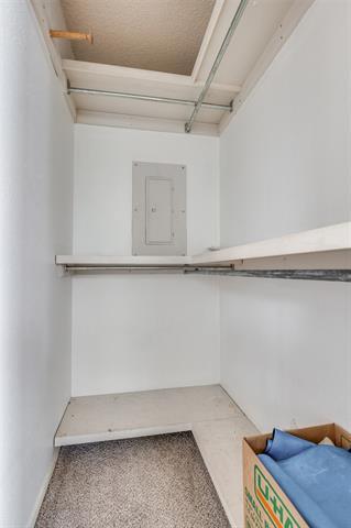 Building Photo - 2311 Basil Dr