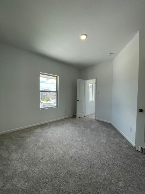 Building Photo - 5531 Holly Hvn Ct
