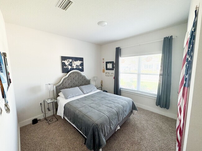 Building Photo - 5772 Conley Ct