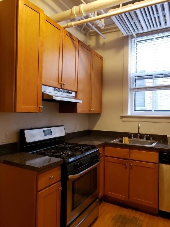 Building Photo - 1 bedroom in Chicago IL 60660