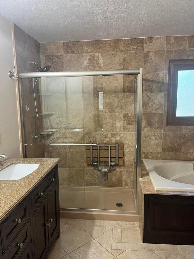Building Photo - 7609 Johntimm Ct