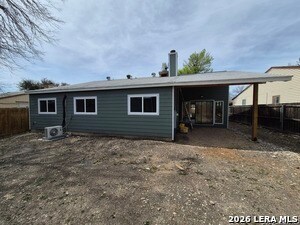 Building Photo - 4018 Sunrise Cove Dr