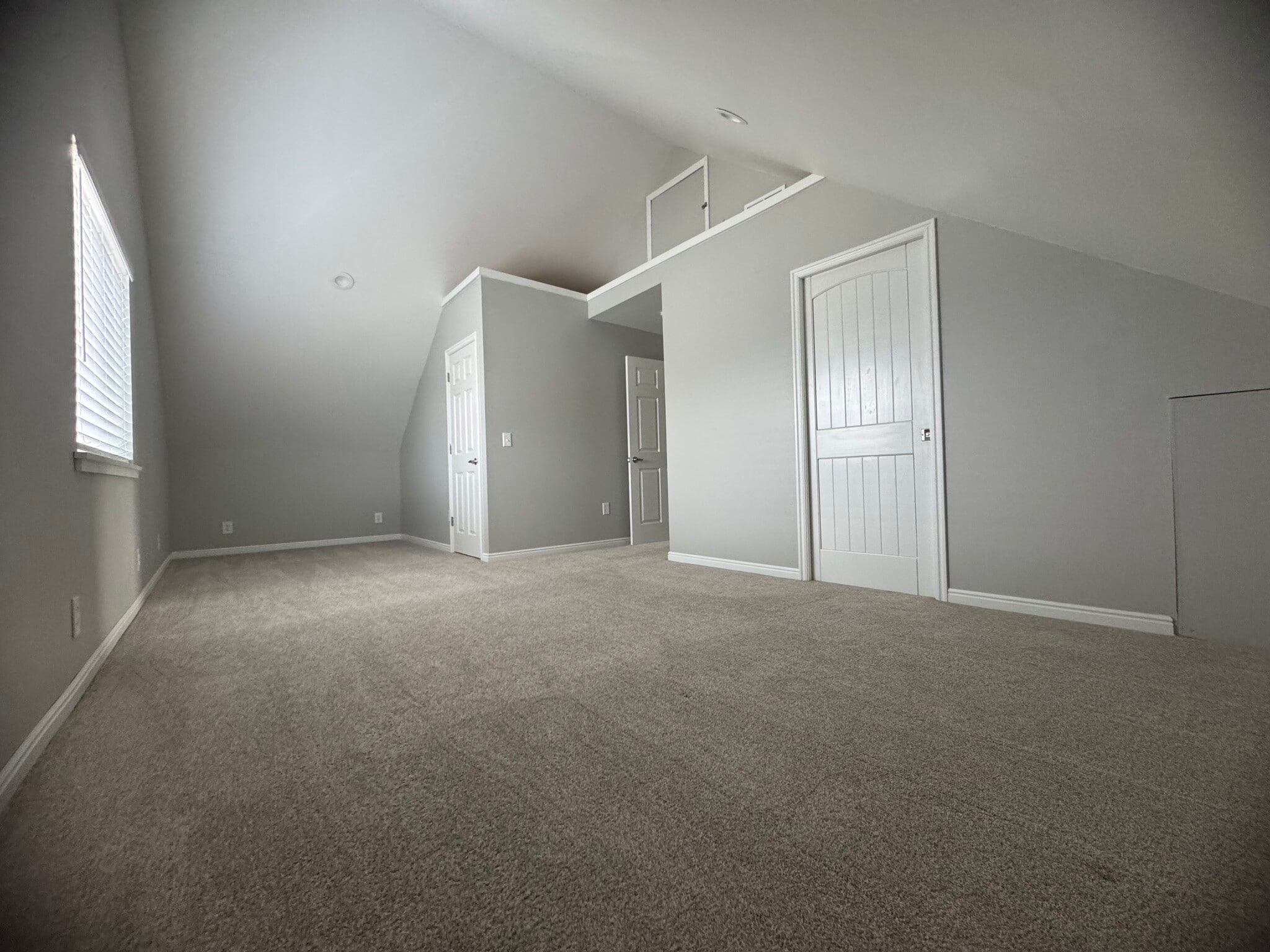 Master Bedroom - 5000 S Lincoln St