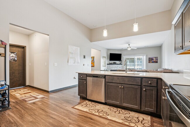 Building Photo - 2869 Spring Rose Cir