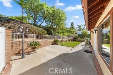 Building Photo - 1611 San Almada Rd