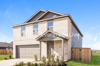 Building Photo - 732 Magnolia Creek Dr