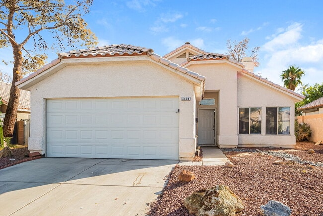 Building Photo - 4404 La Lima Ct