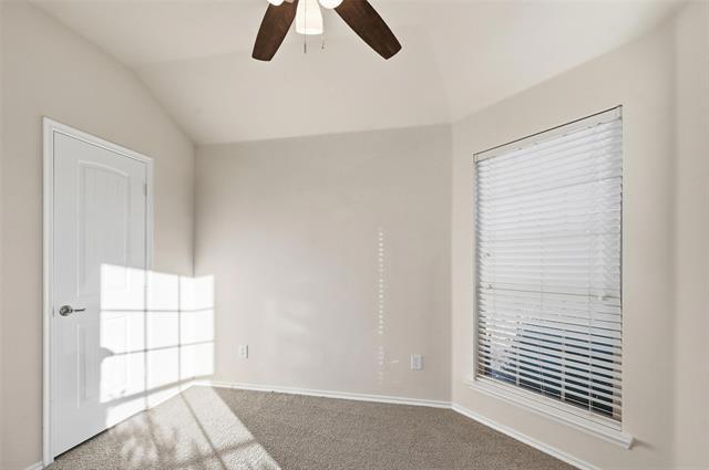 Building Photo - 139 Meadow Crest Dr