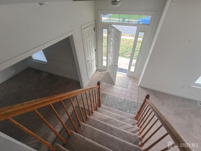 Building Photo - 43 Brent Dr