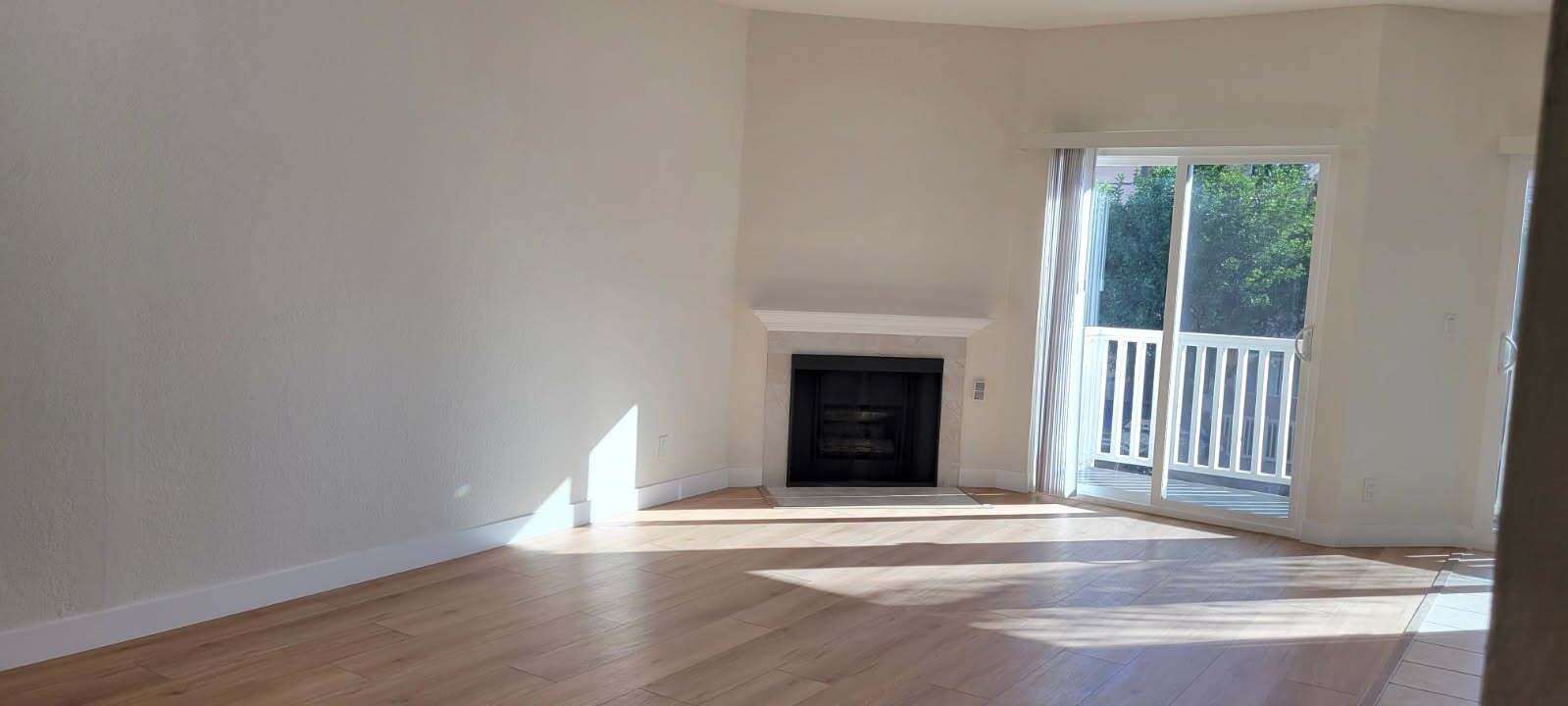 Fireplace - 5135 Zelzah Ave