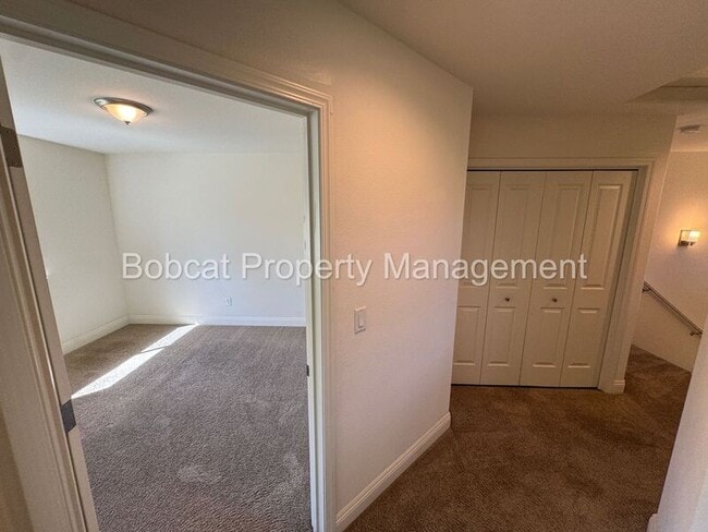 Building Photo - 1226 Saltern Dr