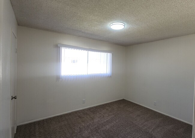 Building Photo - 147 Sespe Ave