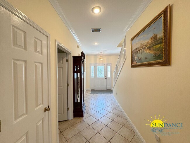 Building Photo - Furnished 4BR Waterfront Home in Fort Walt...