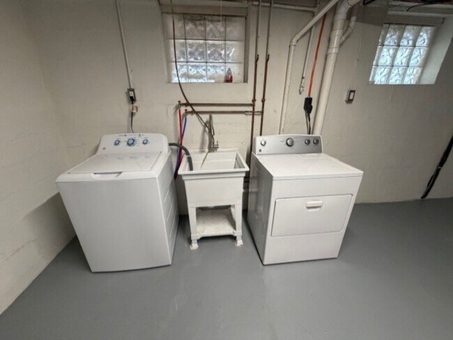 Building Photo - Beautiful Home for Rent