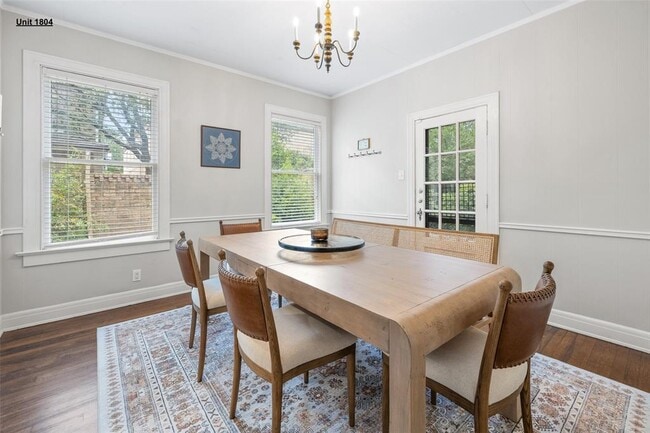 Building Photo - 1804 Pearl St