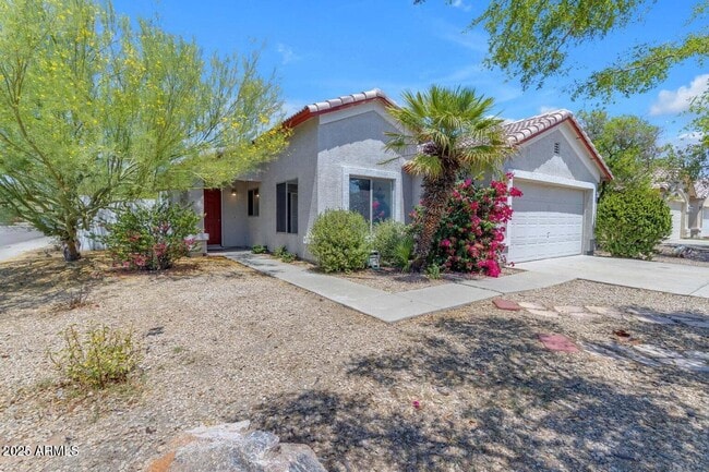 Primary Photo - 2028 W Alice Ave